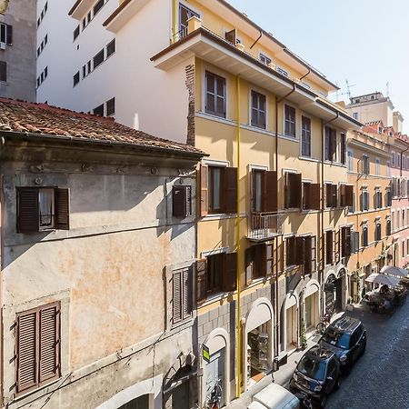 Monti Colosseum Apartment Рим Экстерьер фото