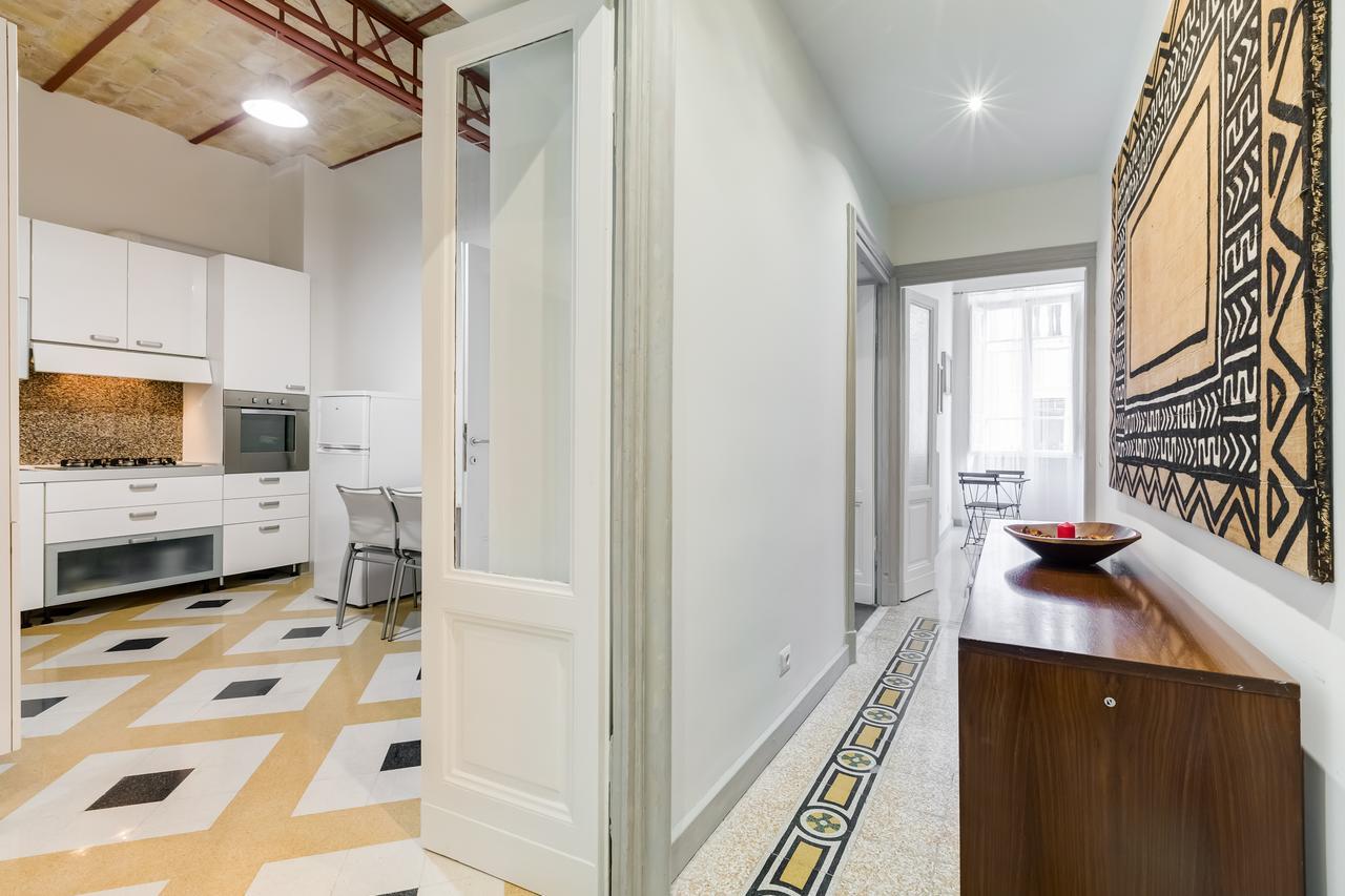 Monti Colosseum Apartment Рим Экстерьер фото